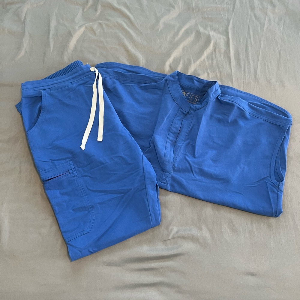 Figs Winning Blue Scrub set